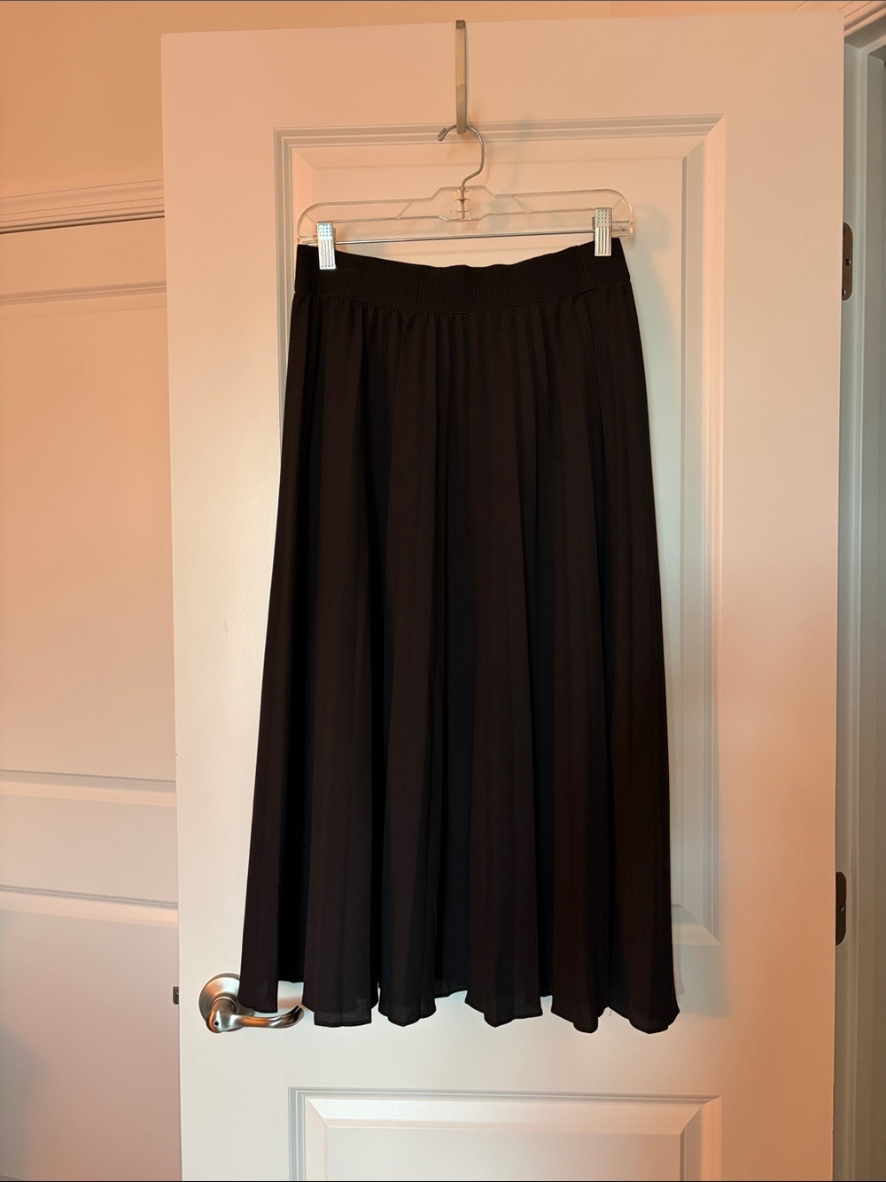 Classic Black A-Line Midi Skirt - Women